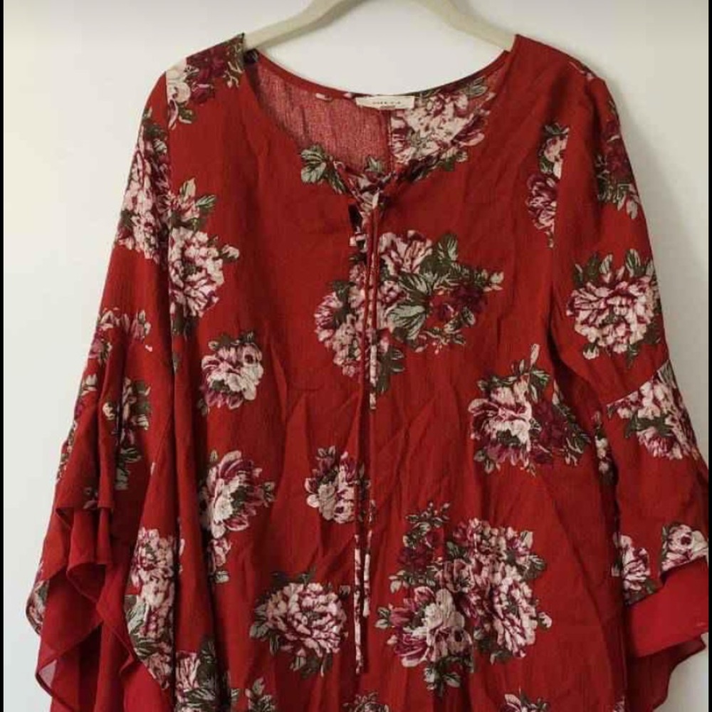 floral flowing top